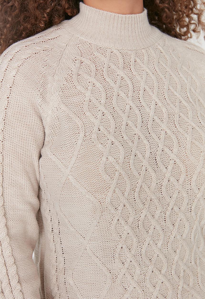 Trendyol - Plus crew neck knit sweater - beige