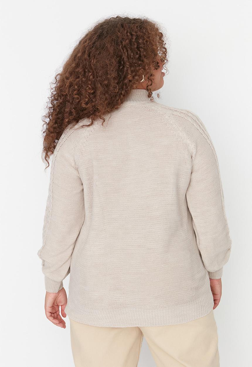 Trendyol - Plus crew neck knit sweater - beige