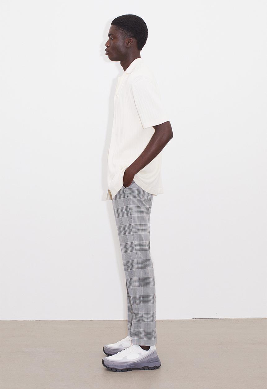 H&M - Slim fit trousers - grey/checked