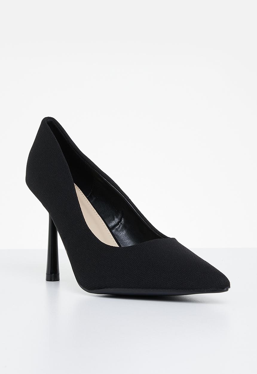 Isipho court heel - black