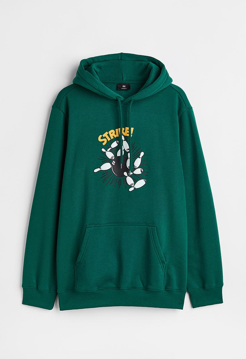 H&M - Regular fit hoodie - dark green/split happens