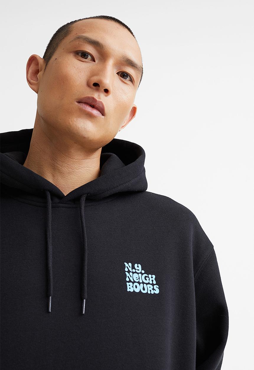 H&M - Relaxed fit hoodie - black/neighbours