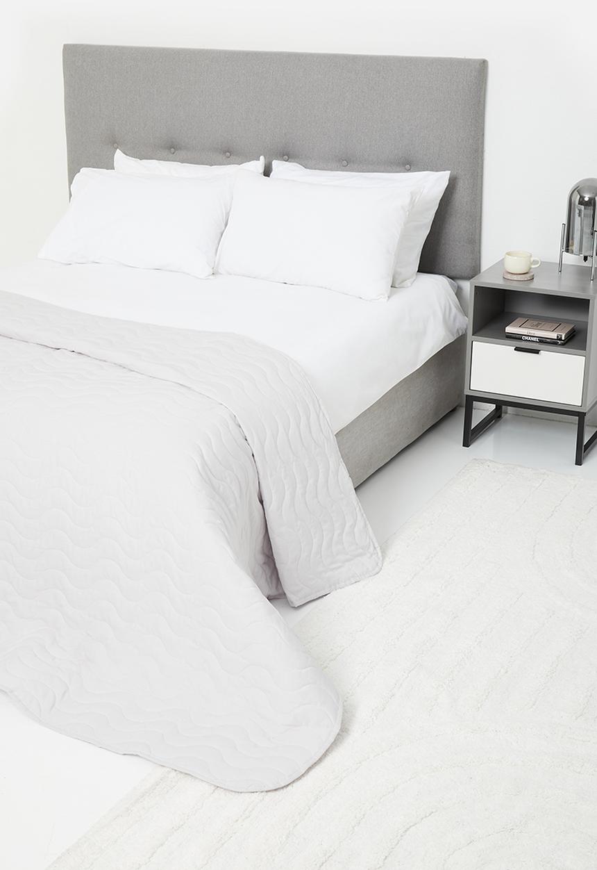Sixth Floor - Waves cotton quilt - light grey