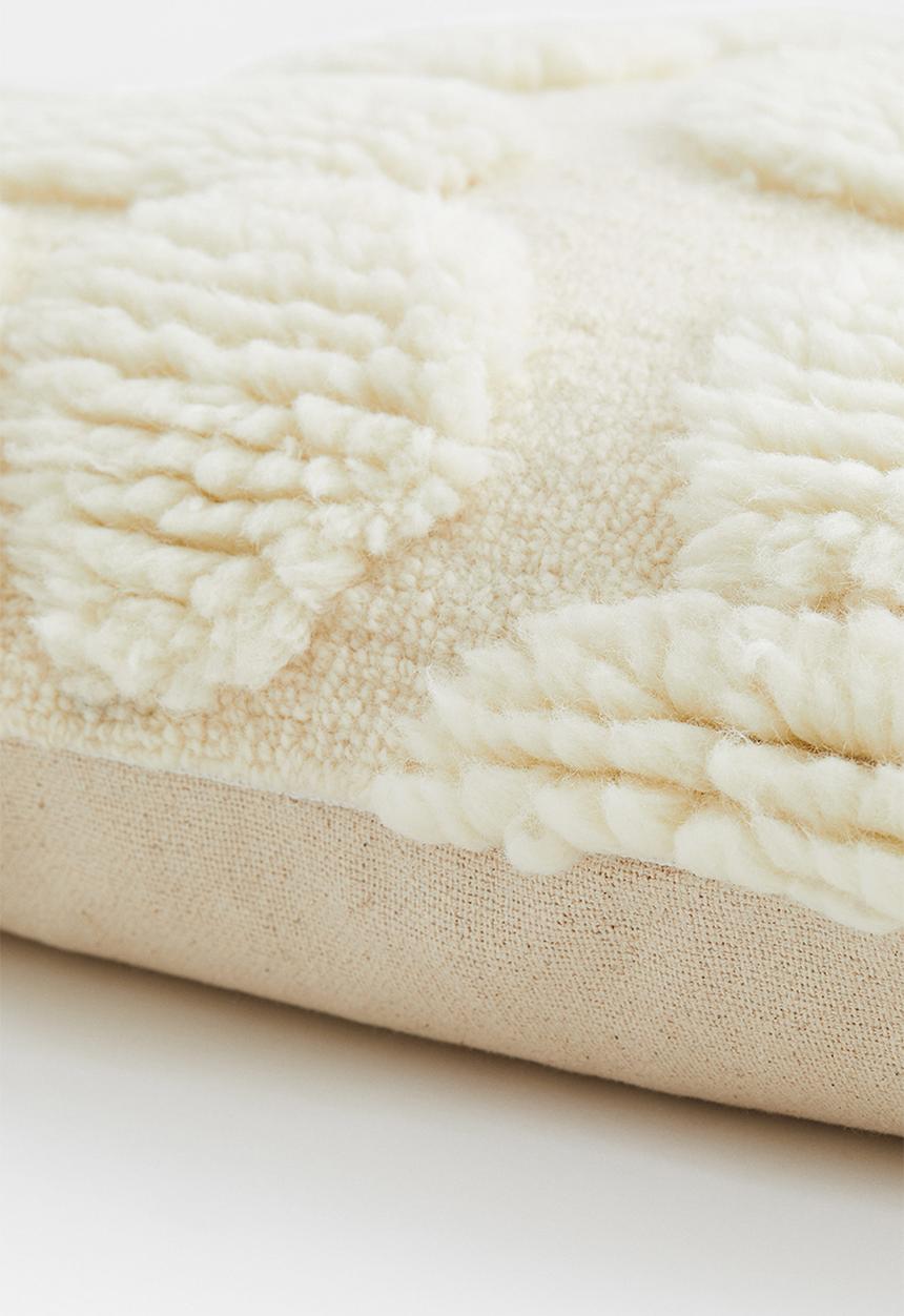 H&M - Tufted wool-blend cushion cover - white