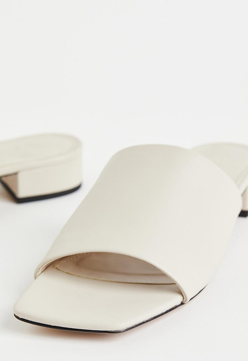 H&M - Slides - natural white