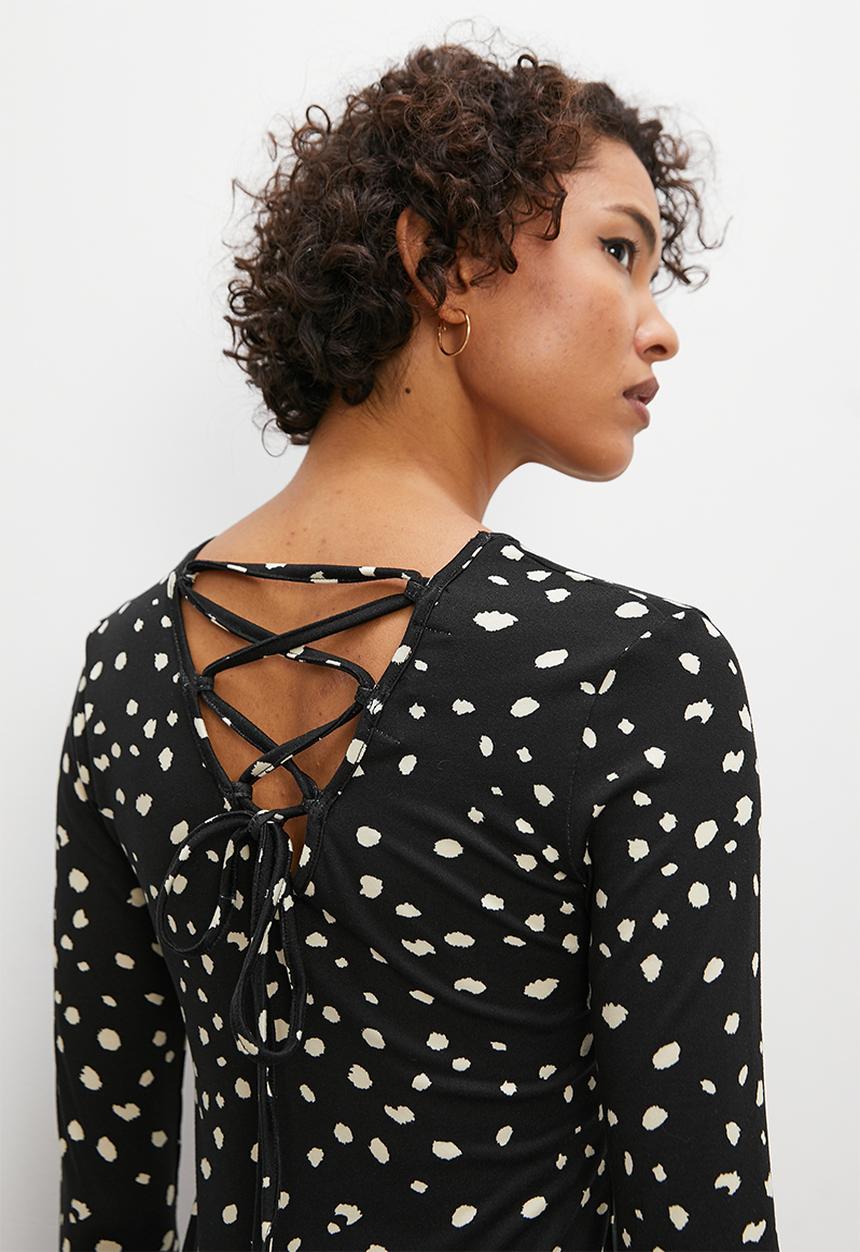 Superbalist - Printed back tie top - black & white