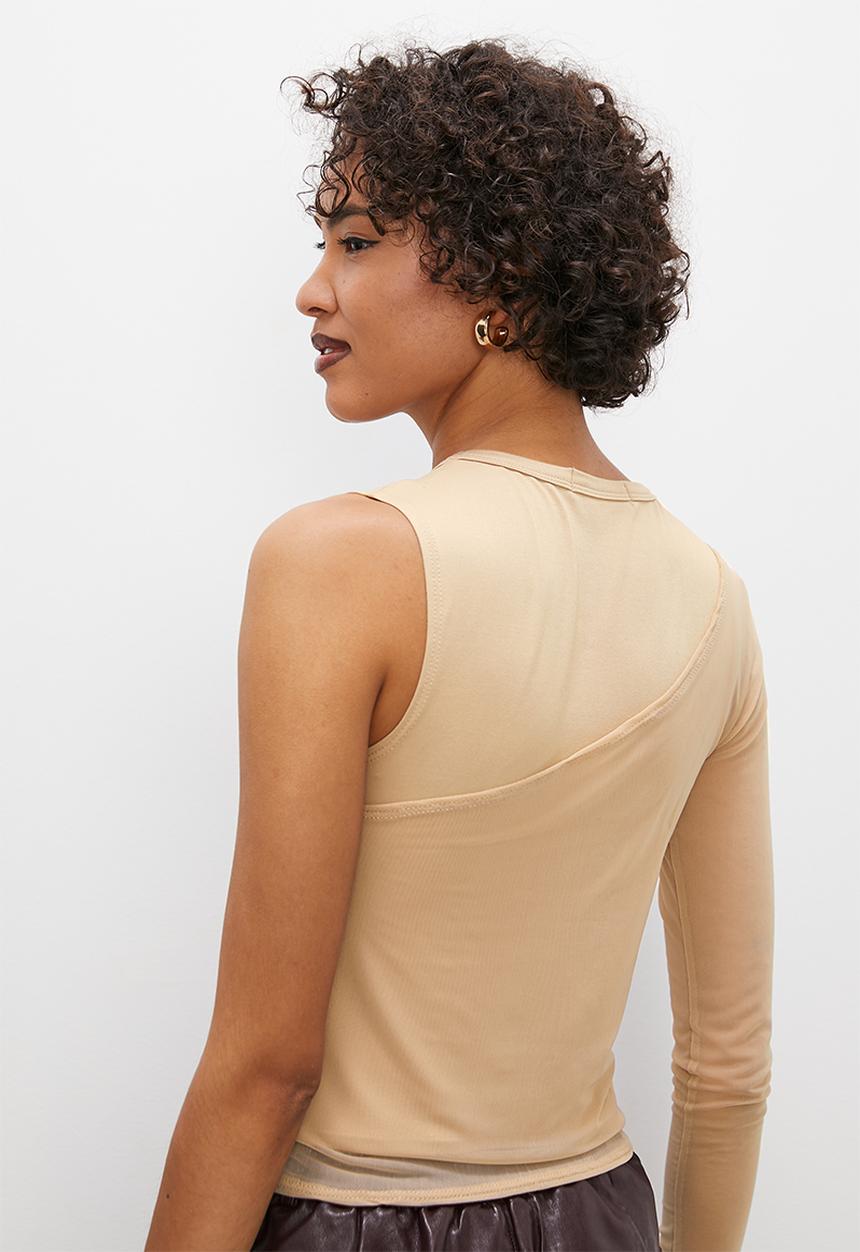 Superbalist - Asymmetrical tee meet and greet - stone