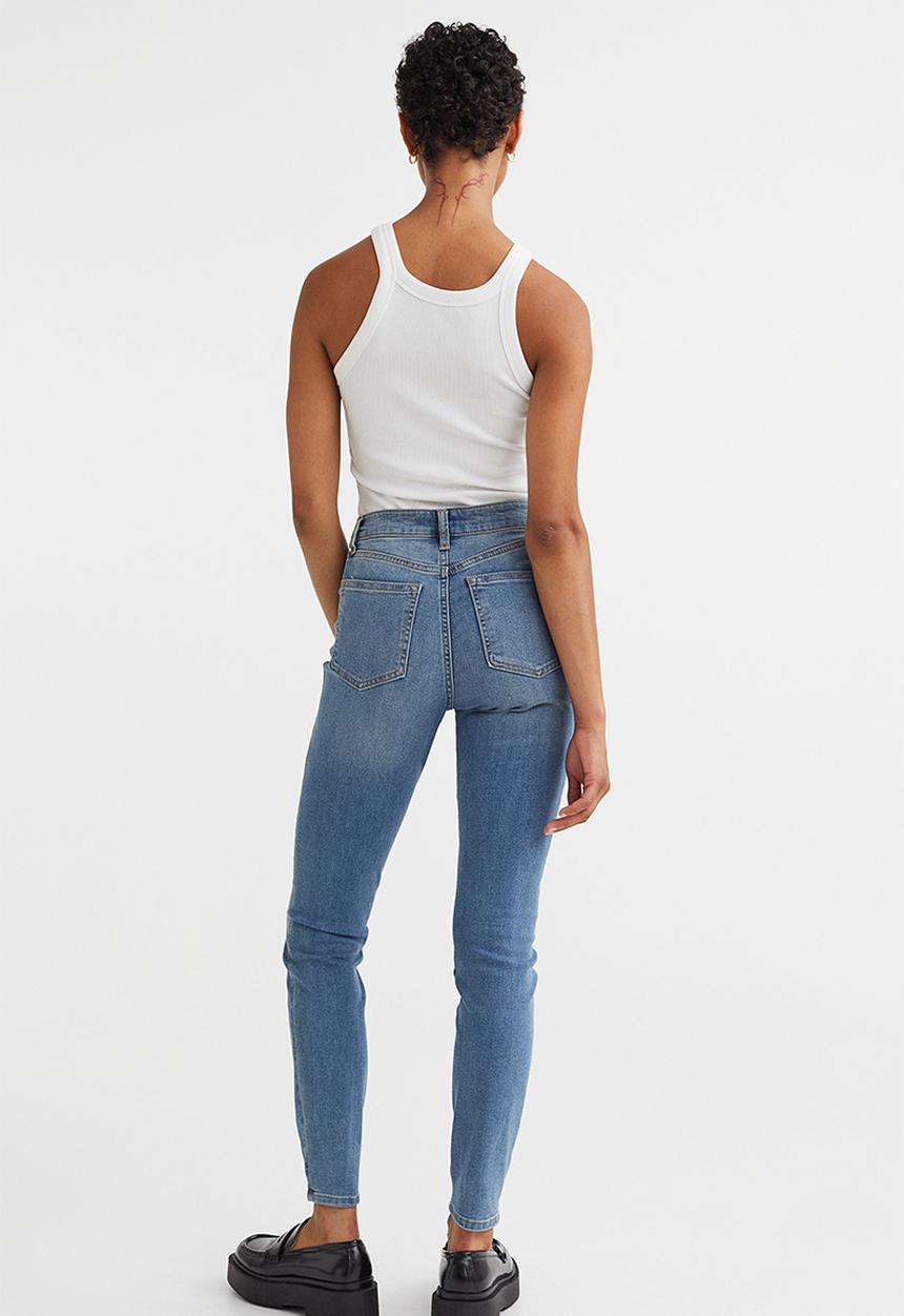 H&M - Skinny regular jeans - light denim blue