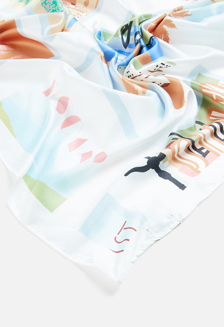Cotton On - Versatile scarf-white postcards from