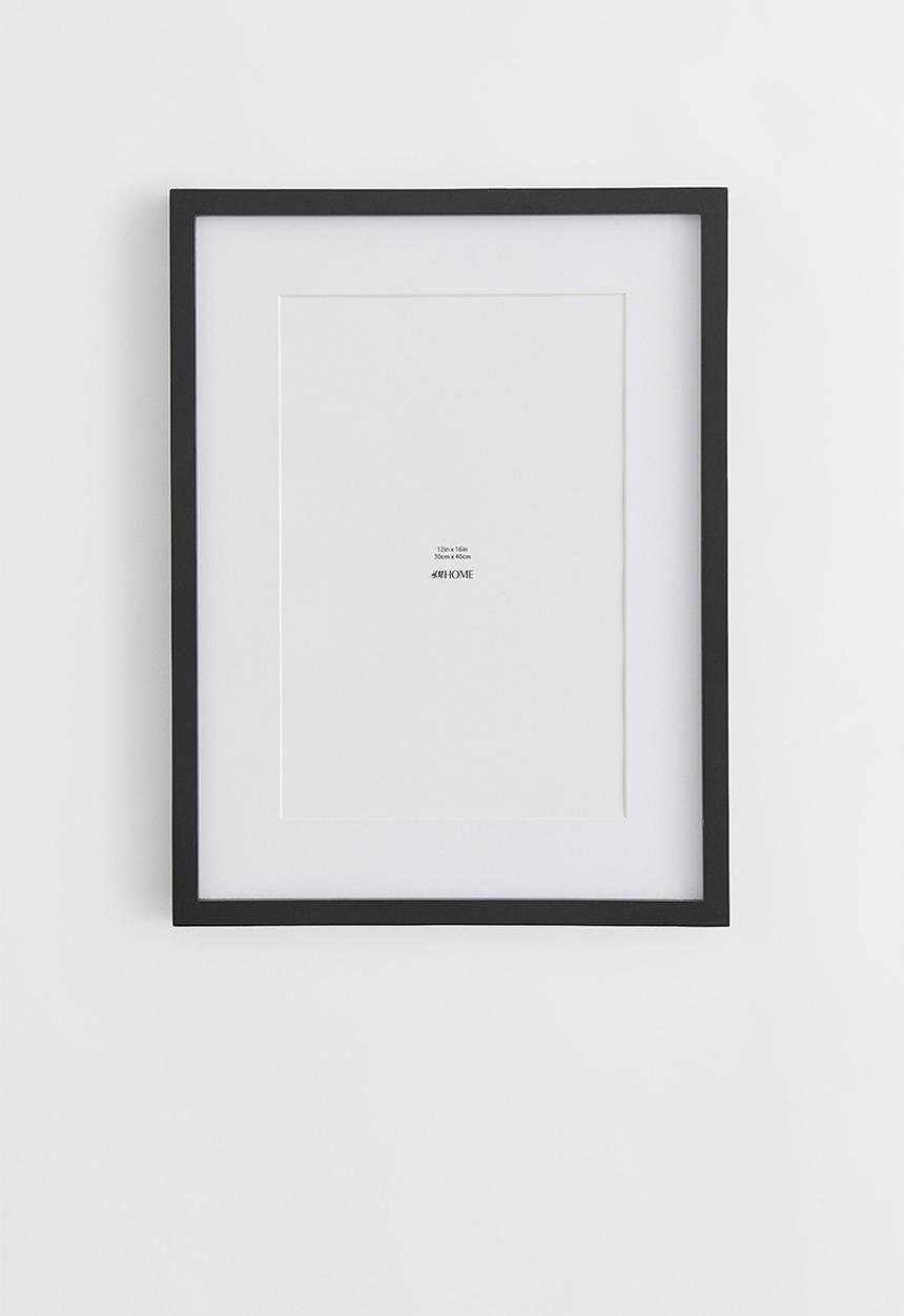 H&M - Wooden frame - black