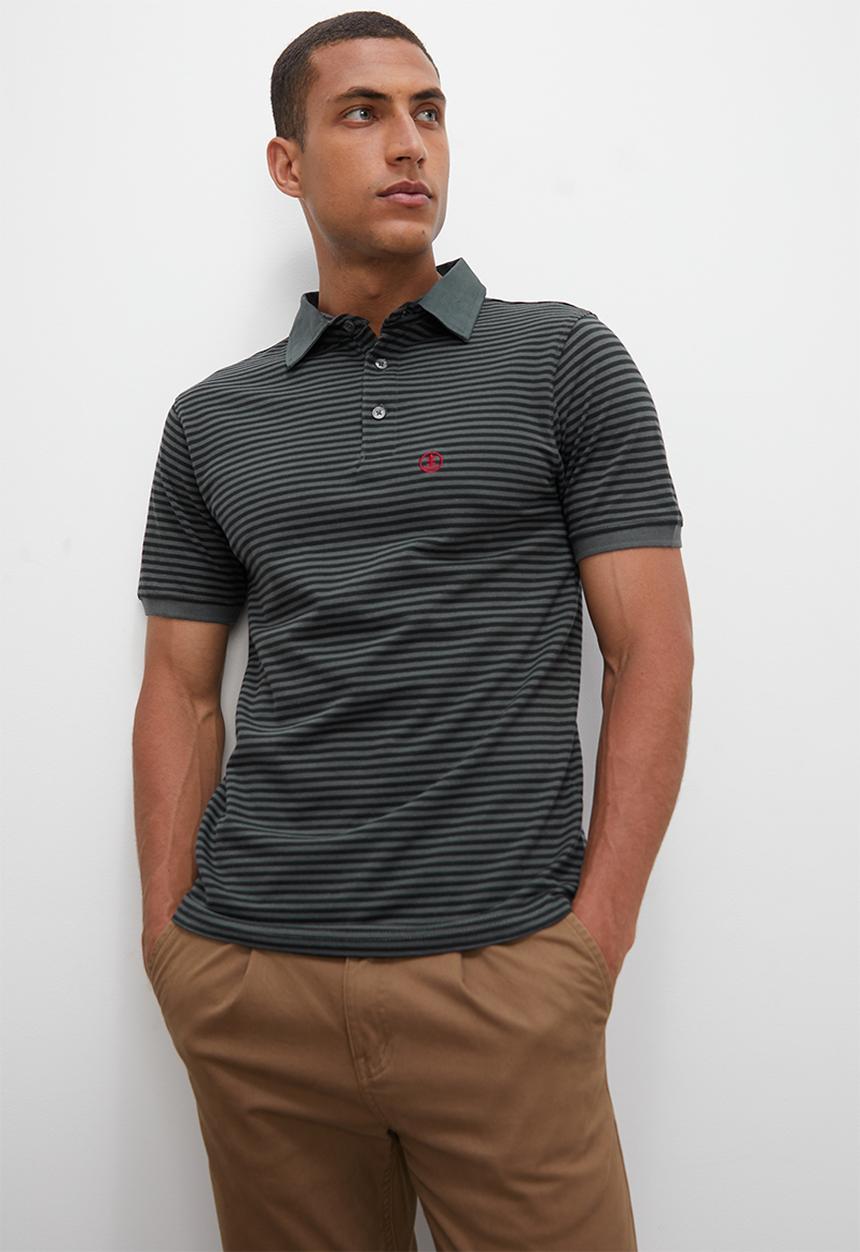 Lark & Crosse - Regular fit pique striped golfer - navy