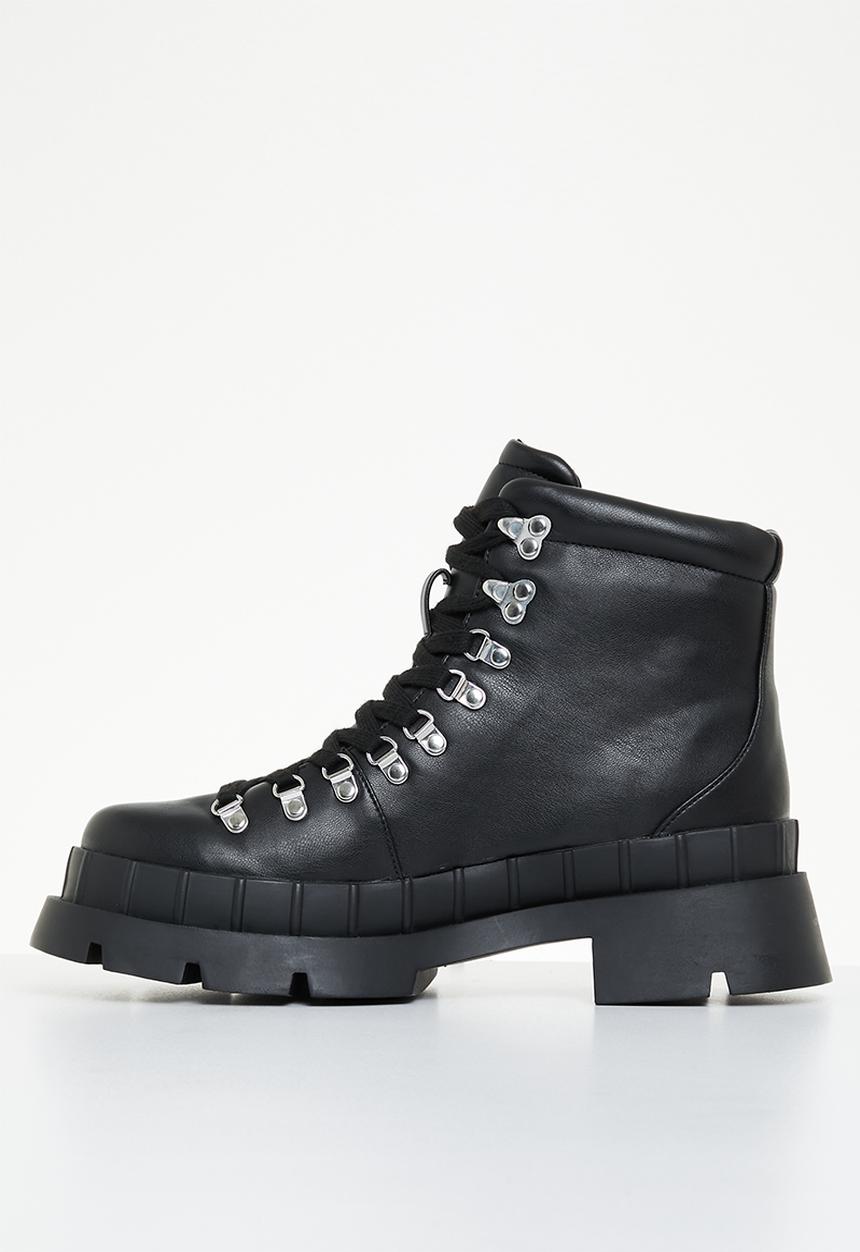 Public Desire - Hike there lace-up boot - black