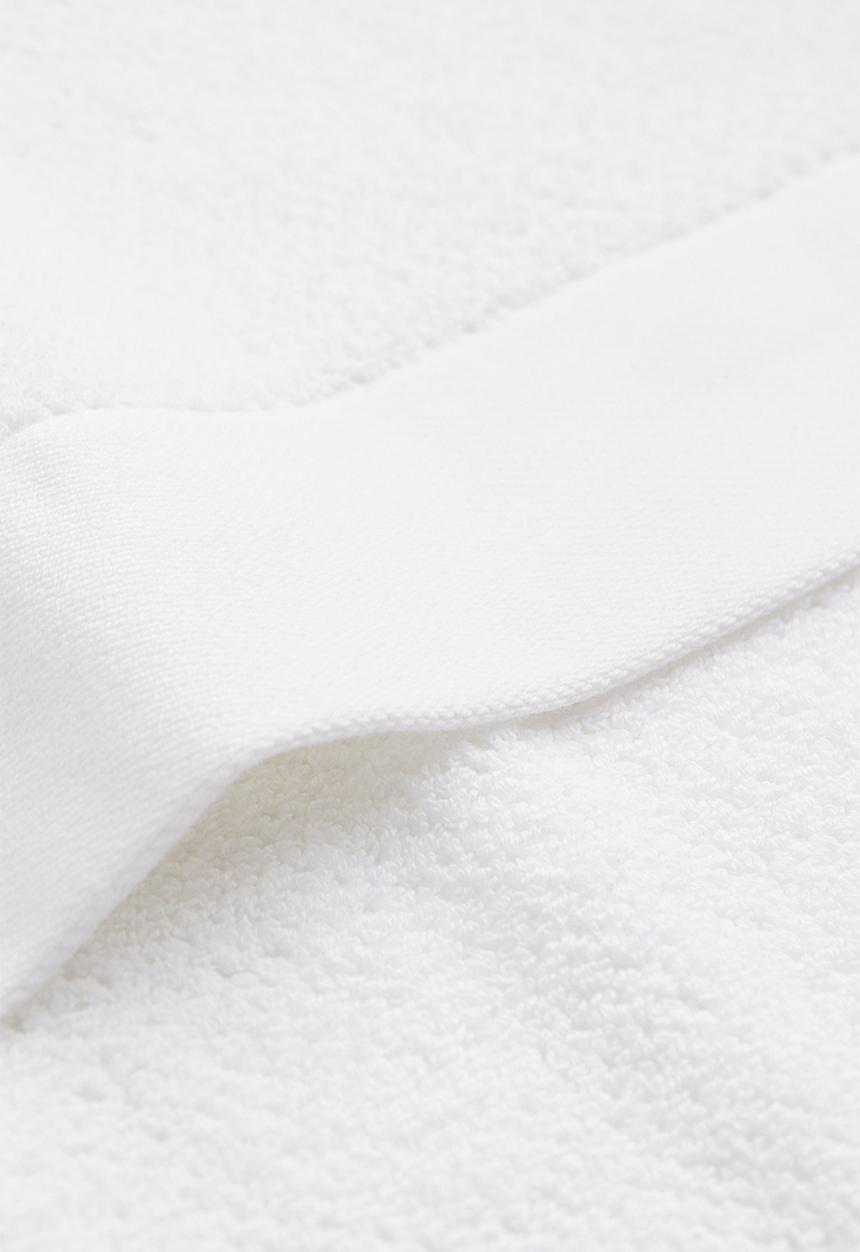 H&M - Cotton terry bath towel - white 