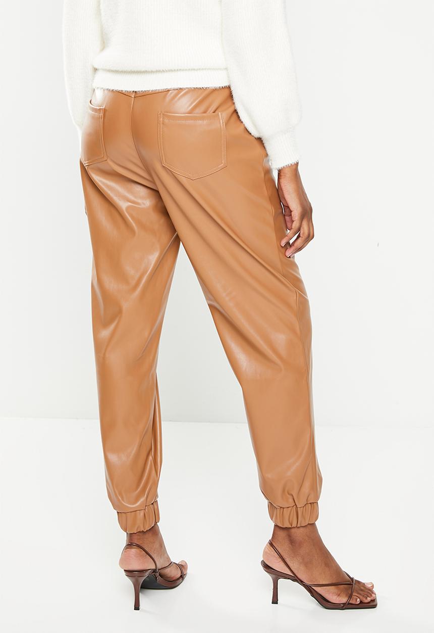 dailyfriday - Pu jogger - tan