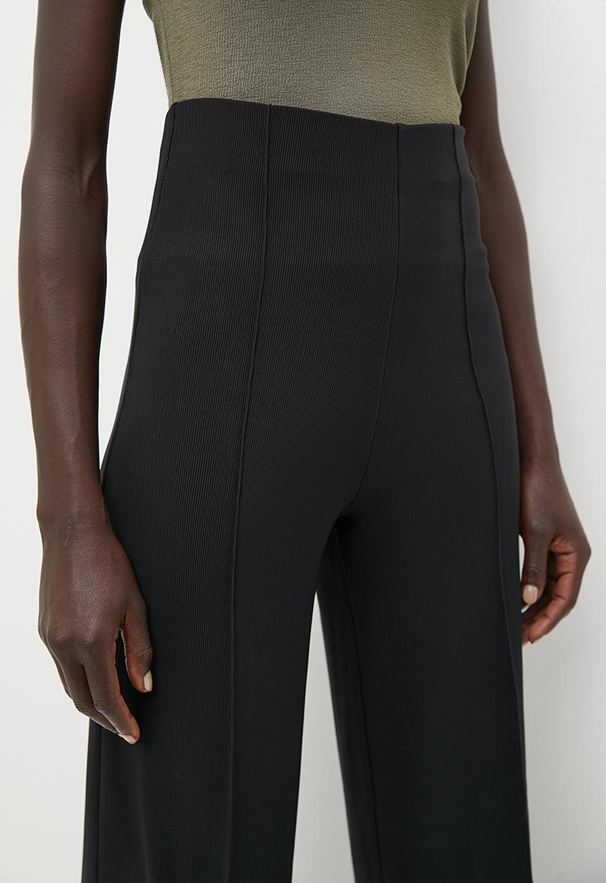 edit - Textured bootleg pants - black