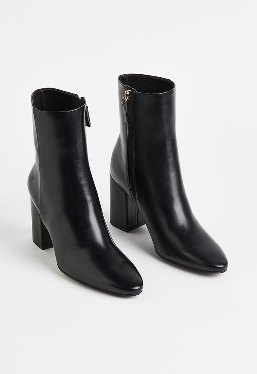 H&M - Heeled boots - black 