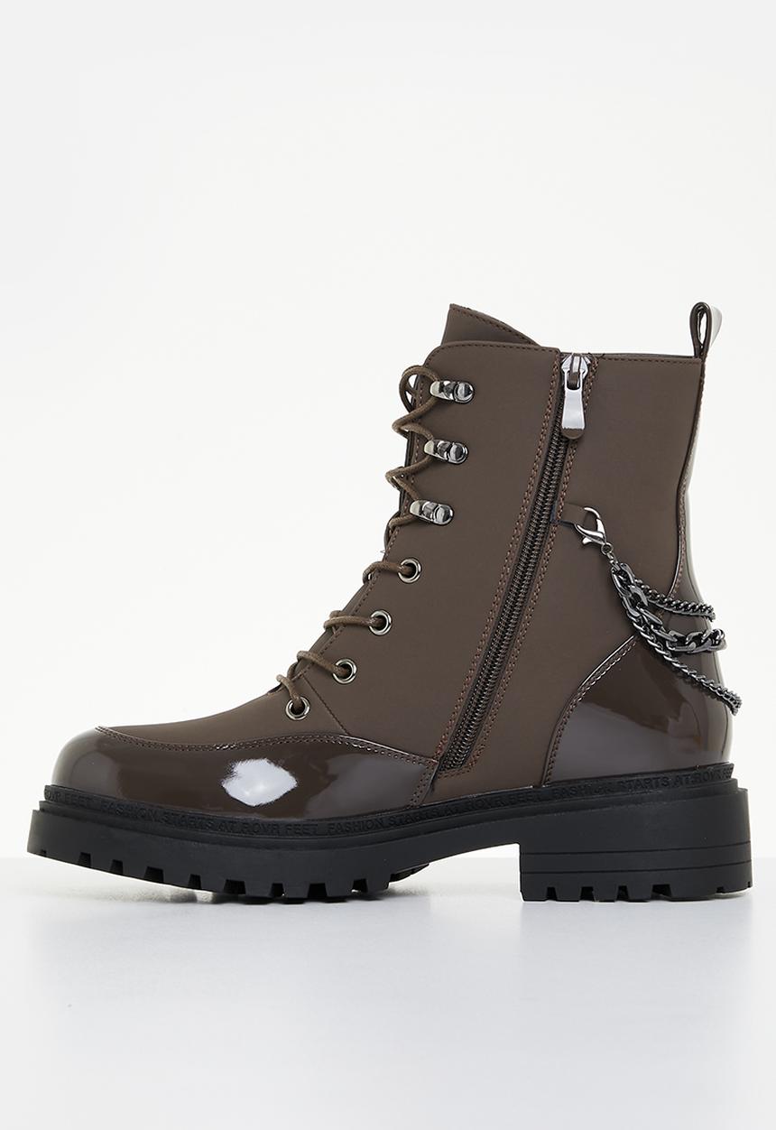 Miss Black - Cure1 biker boot - chocolate