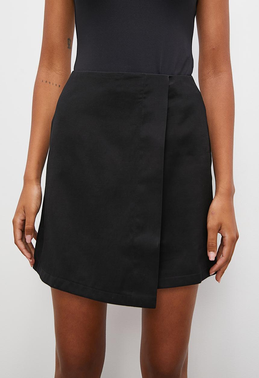 Superbalist - Mini wrap skirt - black