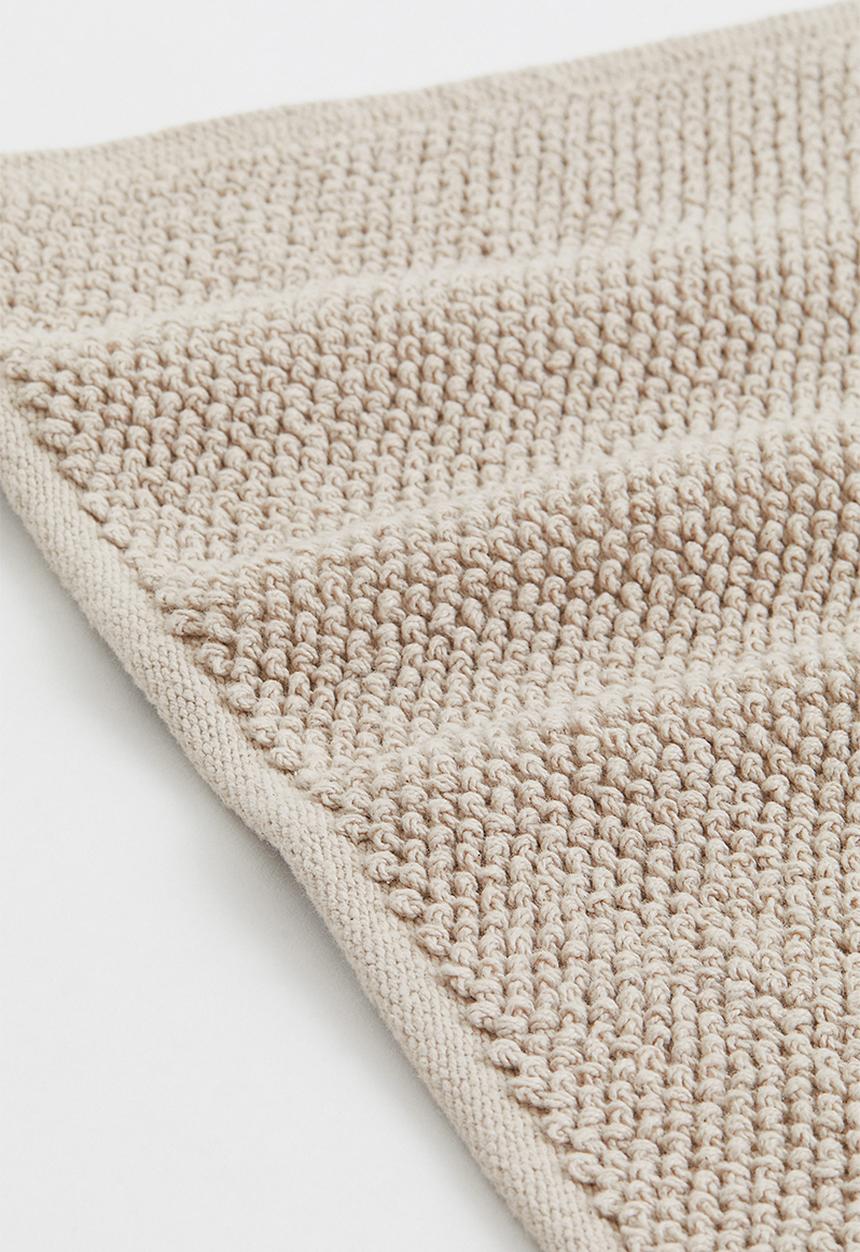 H&M - Cotton bath mat - light beige