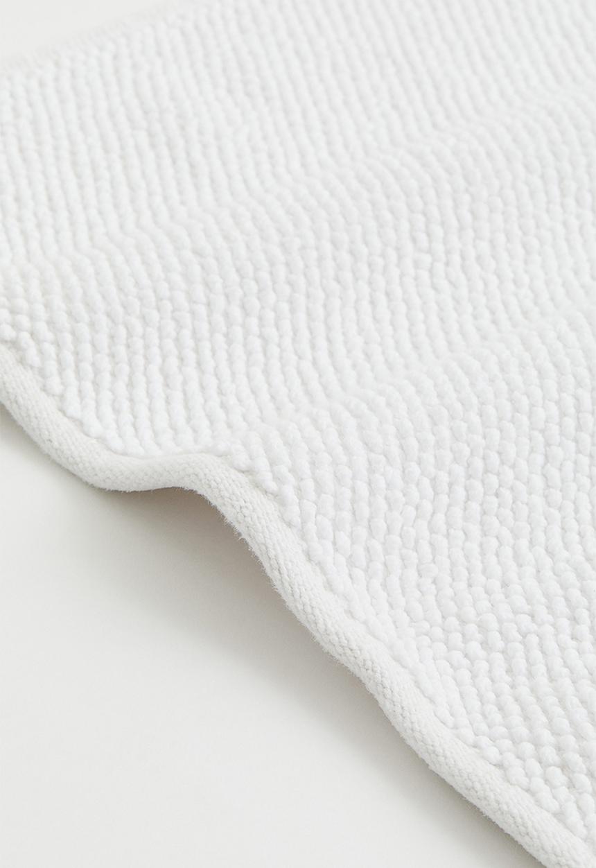 H&M - Cotton bath mat - white