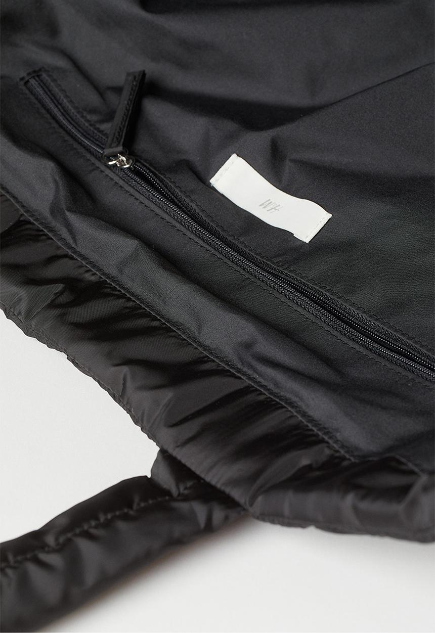H&M - Quilted shopper - black