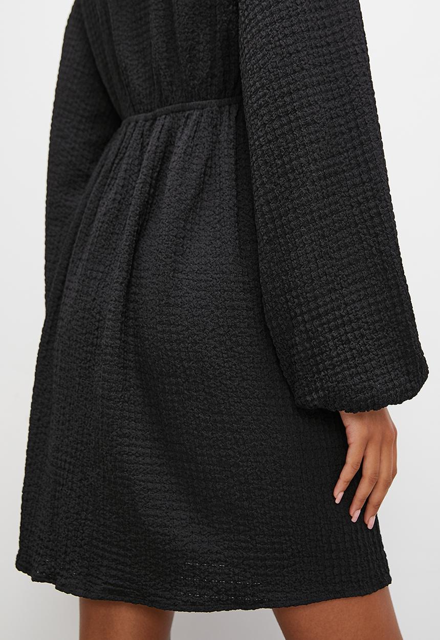 Superbalist - Tie front empire mini dress - black