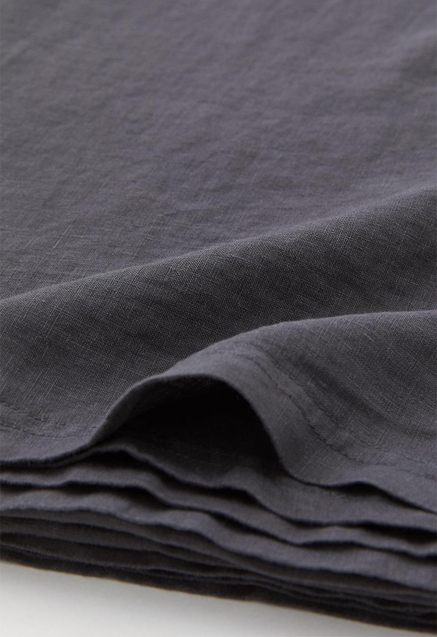H&M - Washed linen tablecloth - grey
