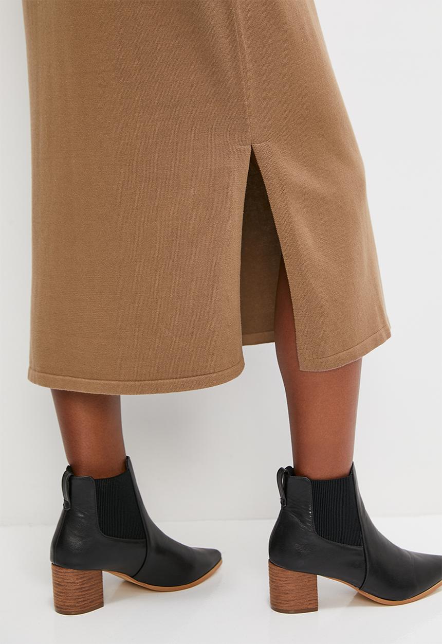 edit - Collared knitwear midi dress - med brown