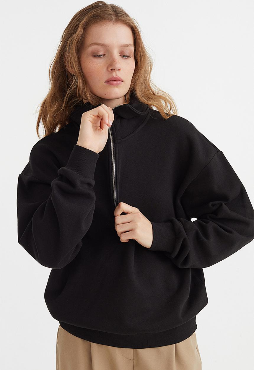H&M - Collared sweatshirt - black