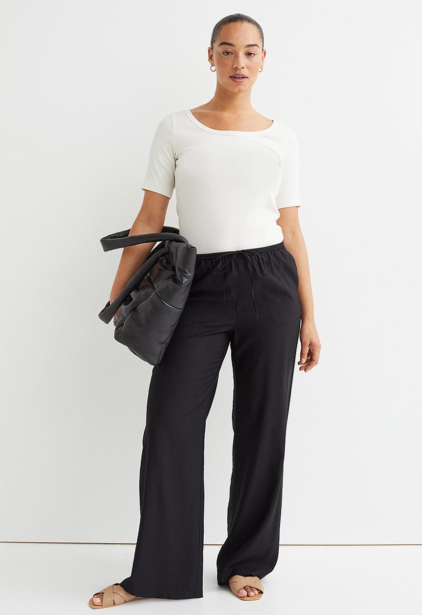 H&M - Wide satin trousers - black