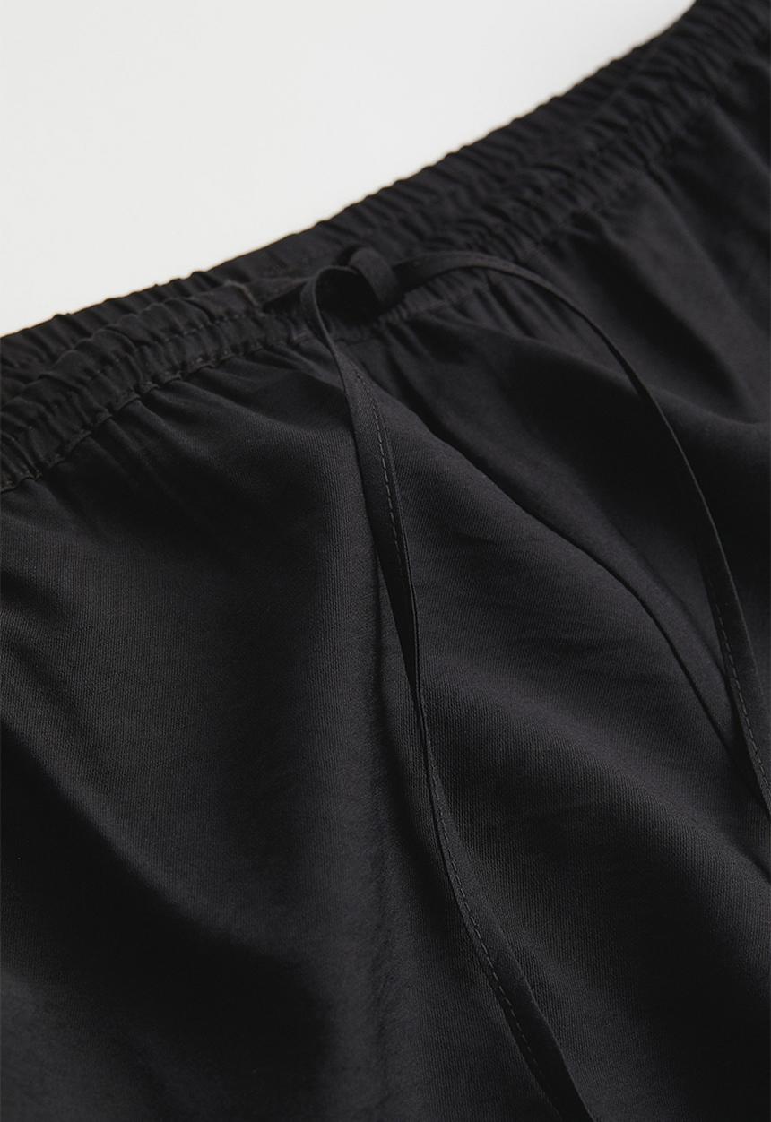 H&M - Wide satin trousers - black