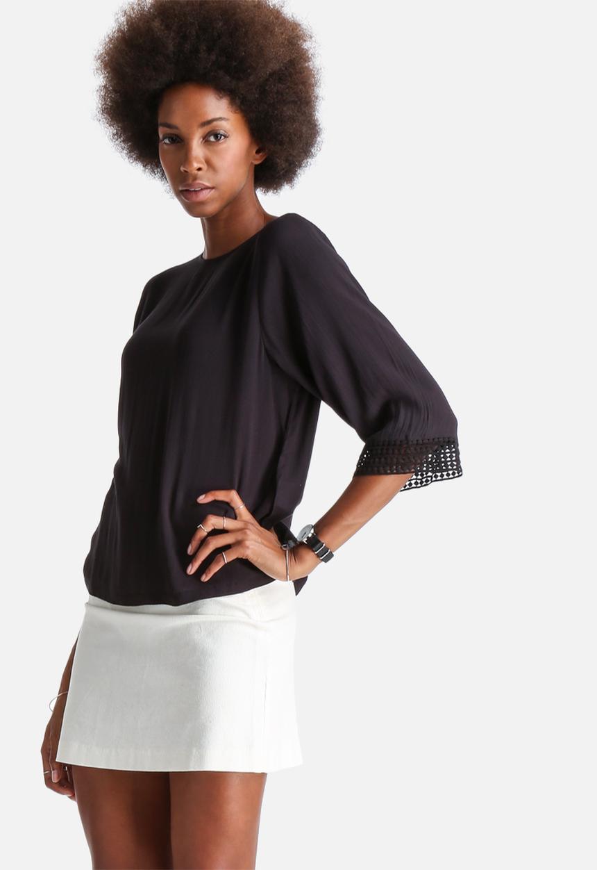 Jacqueline de Yong - Regard 3/4 Lace Top