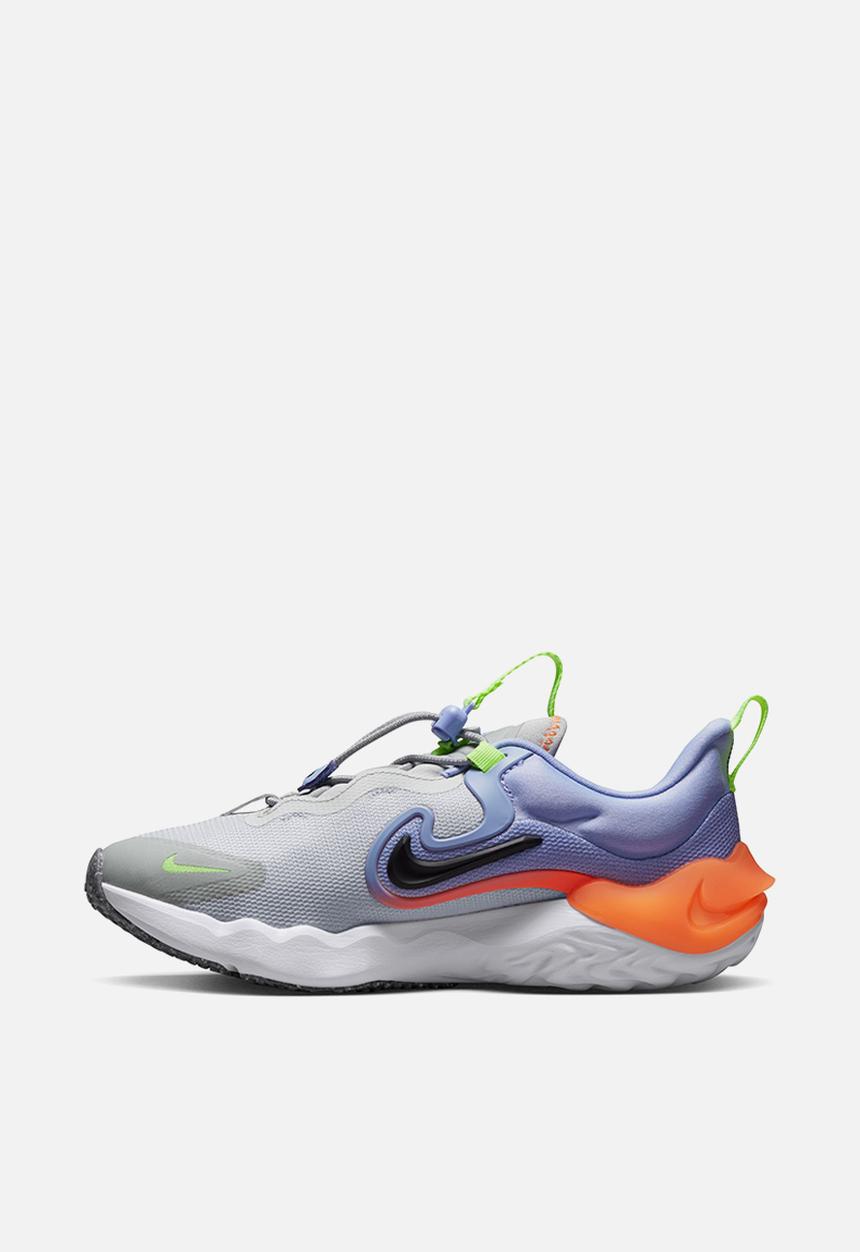 Nike - Nike run flow - photon dust & black-purple pulse