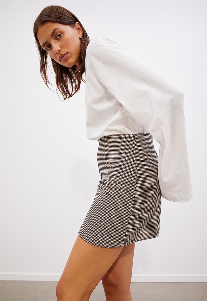 H&M - Mini skirt - black/dogtooth patterned