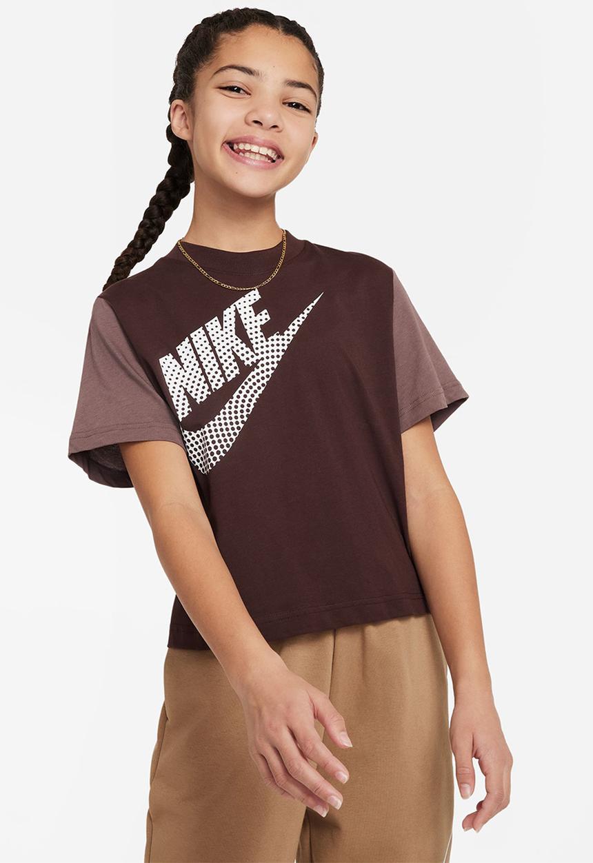 Nike - G nsw tee essential boxy tee dnc - earth & plum eclipse
