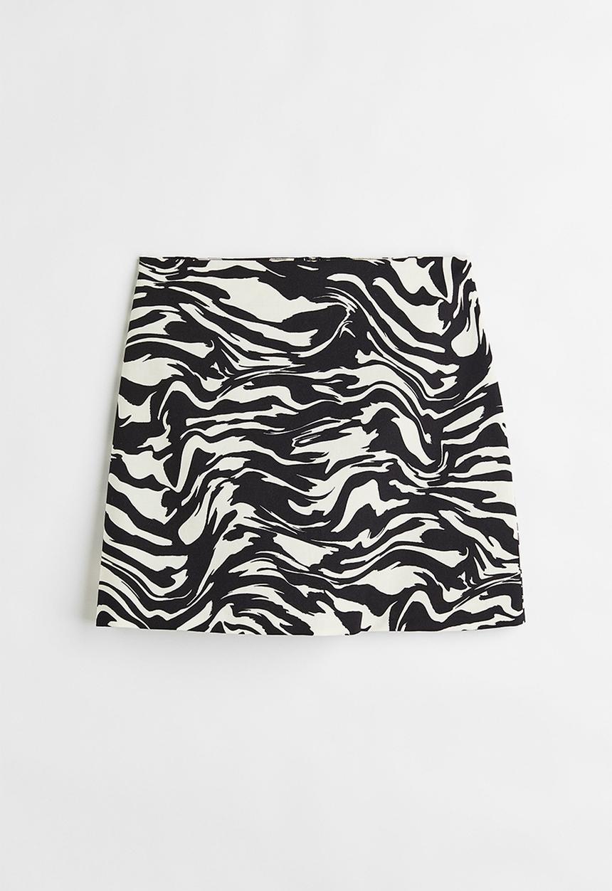 H&M - Mini skirt - black/zebra print