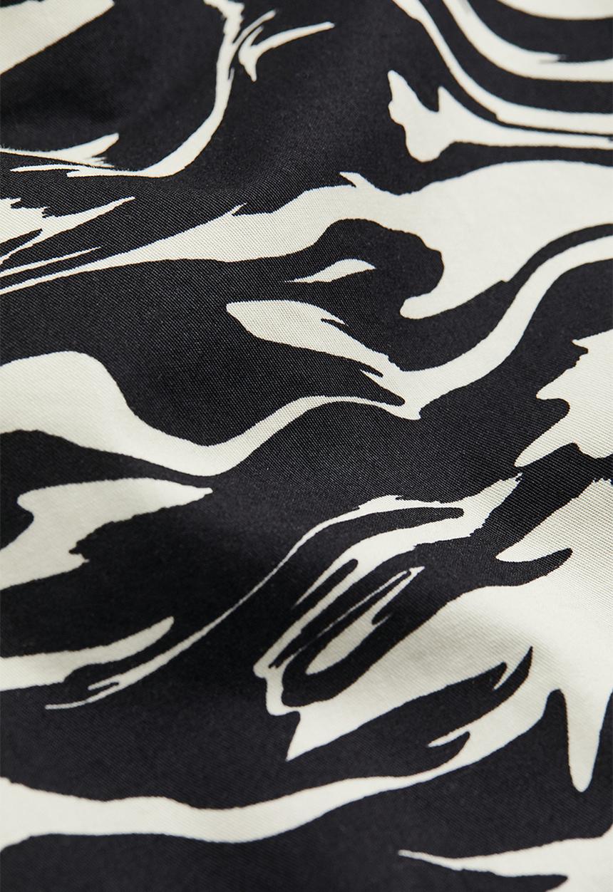 H&M - Mini skirt - black/zebra print