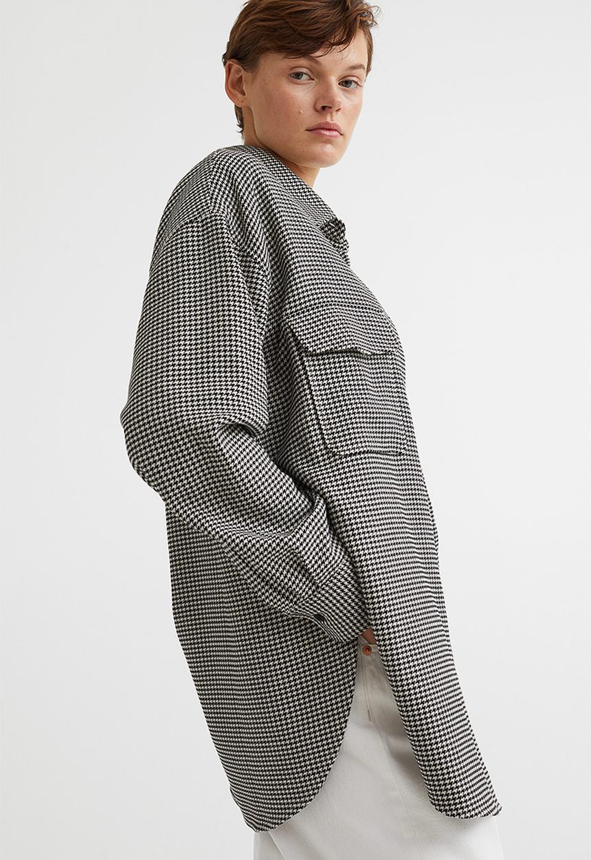 H&M - Oversized twill overshirt - black/dogtooth patterned