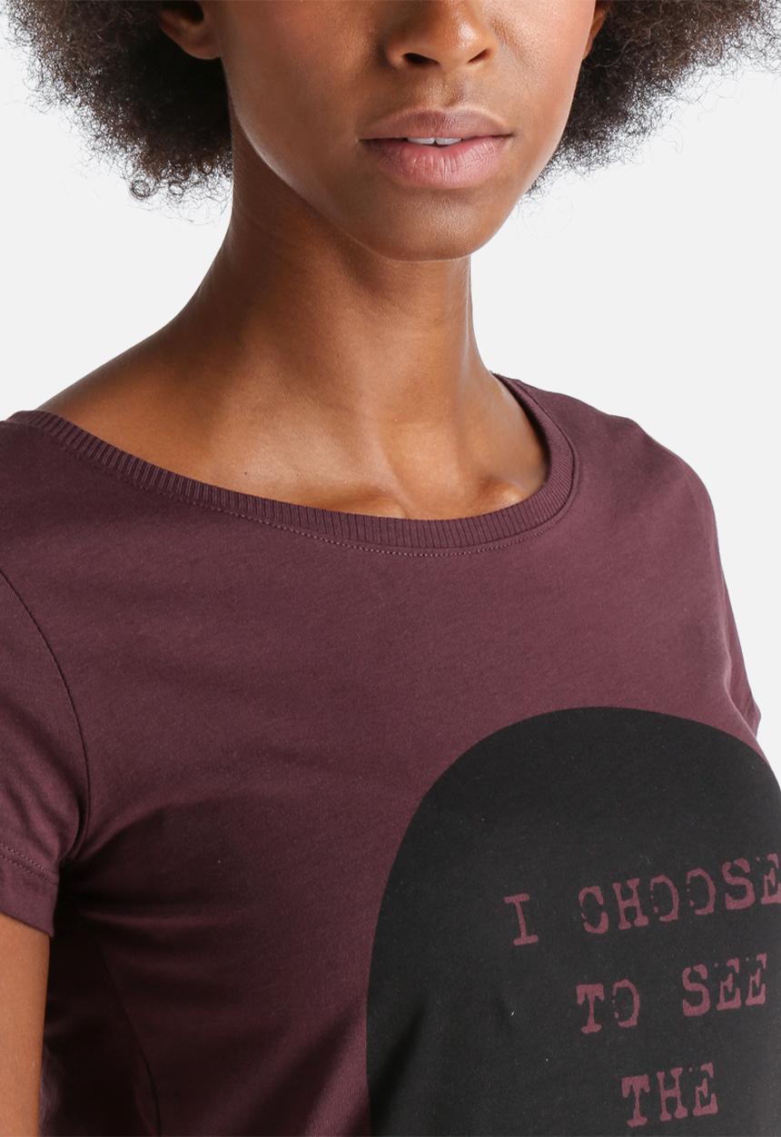Jacqueline de Yong - Chicago Tee
