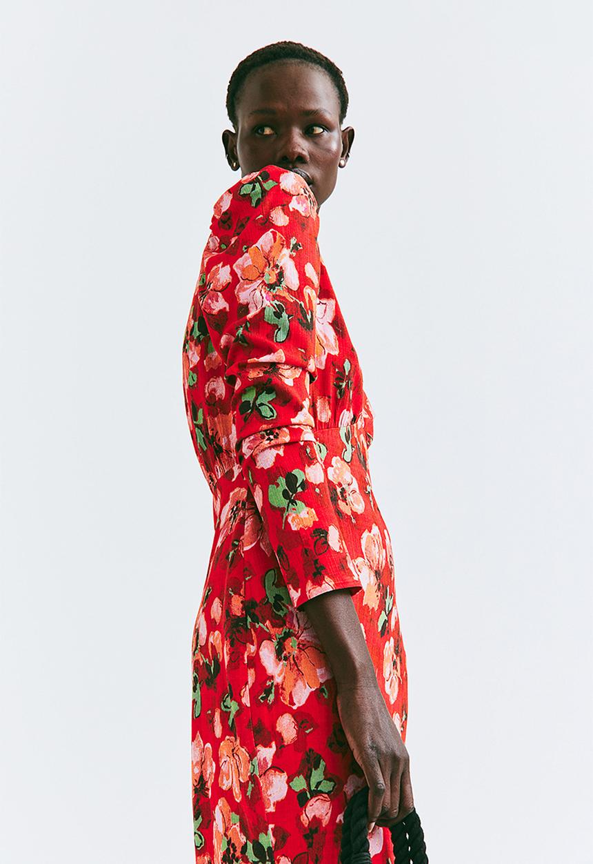 H&M - Patterned puff-sleeved dress - red/floral