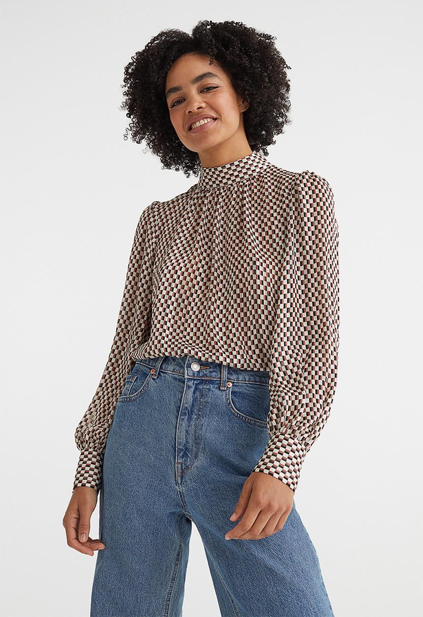 H&M - Stand-up collar satin blouse - natural white/checked
