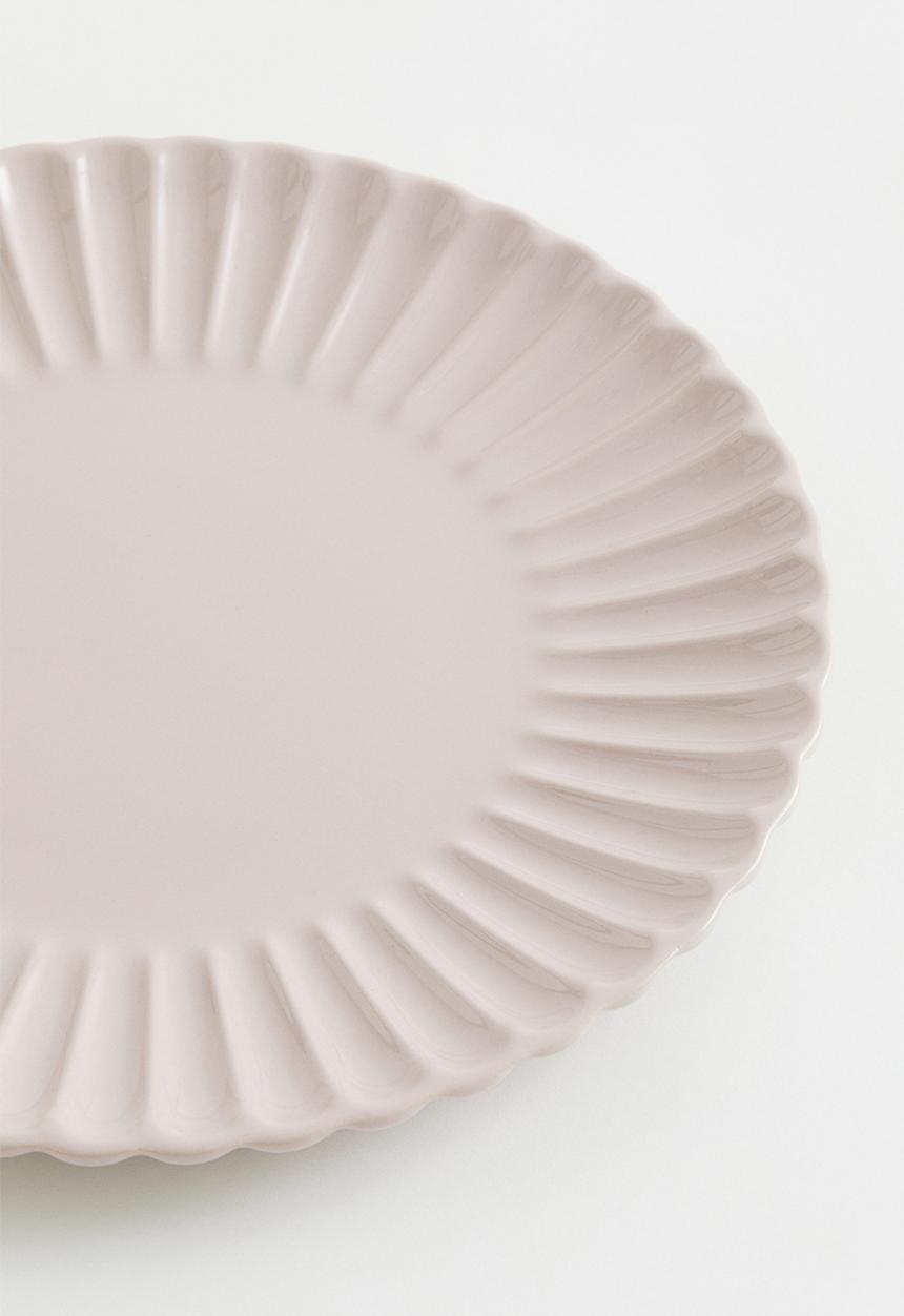 H&M - Stoneware plate - beige