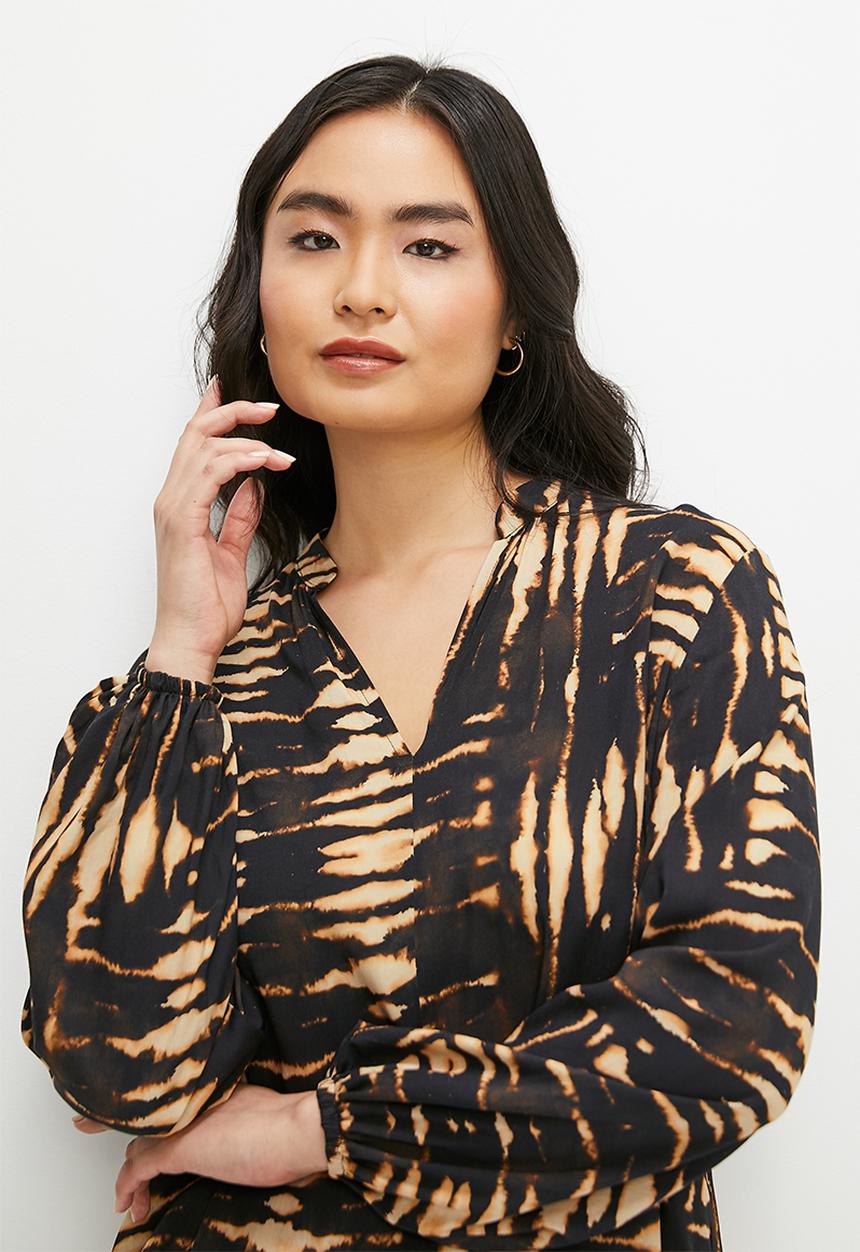edit - V neck blouse - watercolour stripe mix