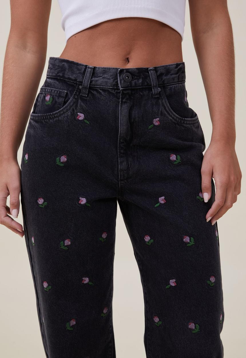 Cotton On - Loose straight jean - graphite black floral embroidery