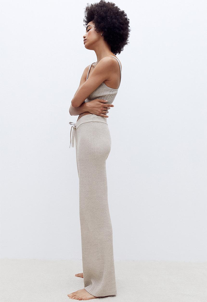 H&M - Knitted trousers - light mole