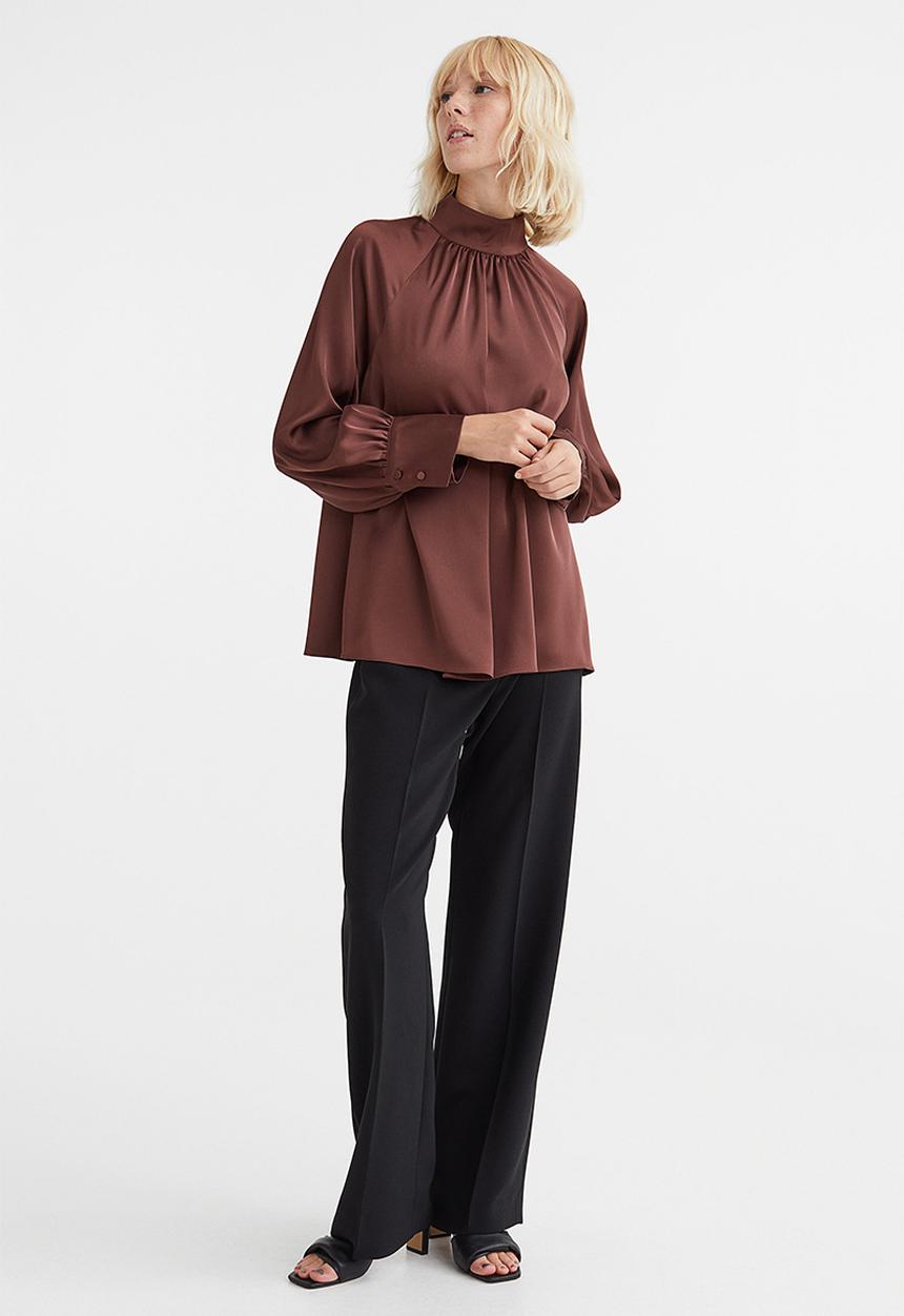 H&M - Balloon-sleeved satin blouse - dark brown