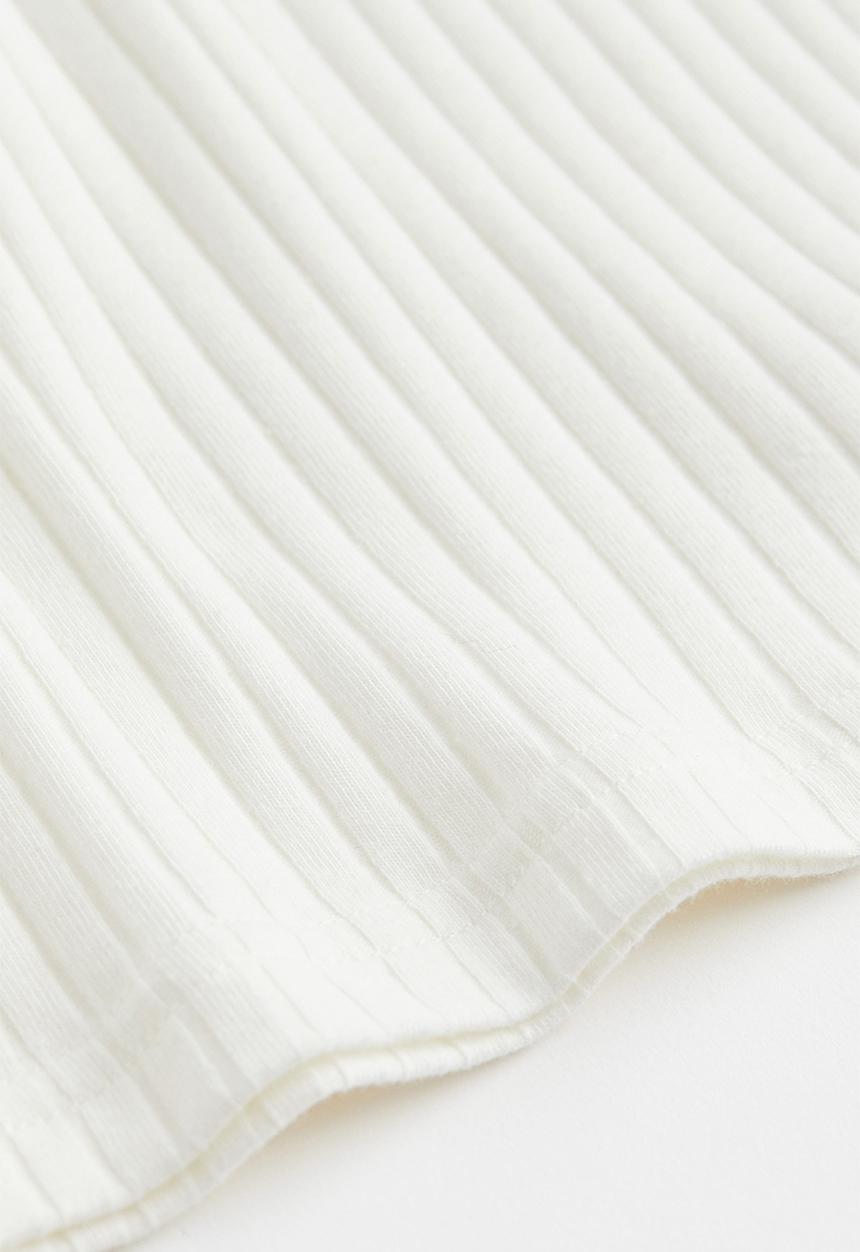 H&M - Fitted off-the-shoulder top - white