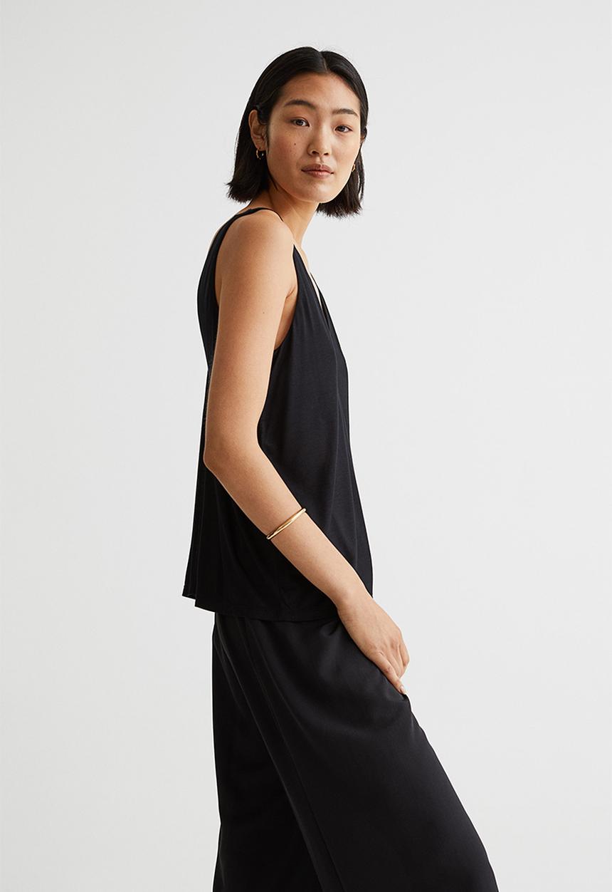 H&M - V-neck sleeveless top - black