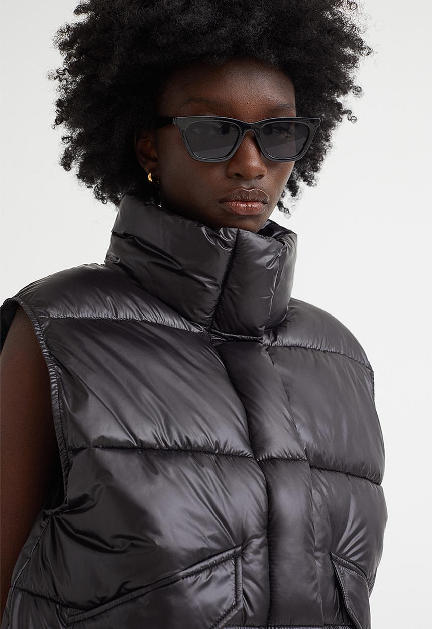 H&M - Stand-up-collar puffer gilet - black