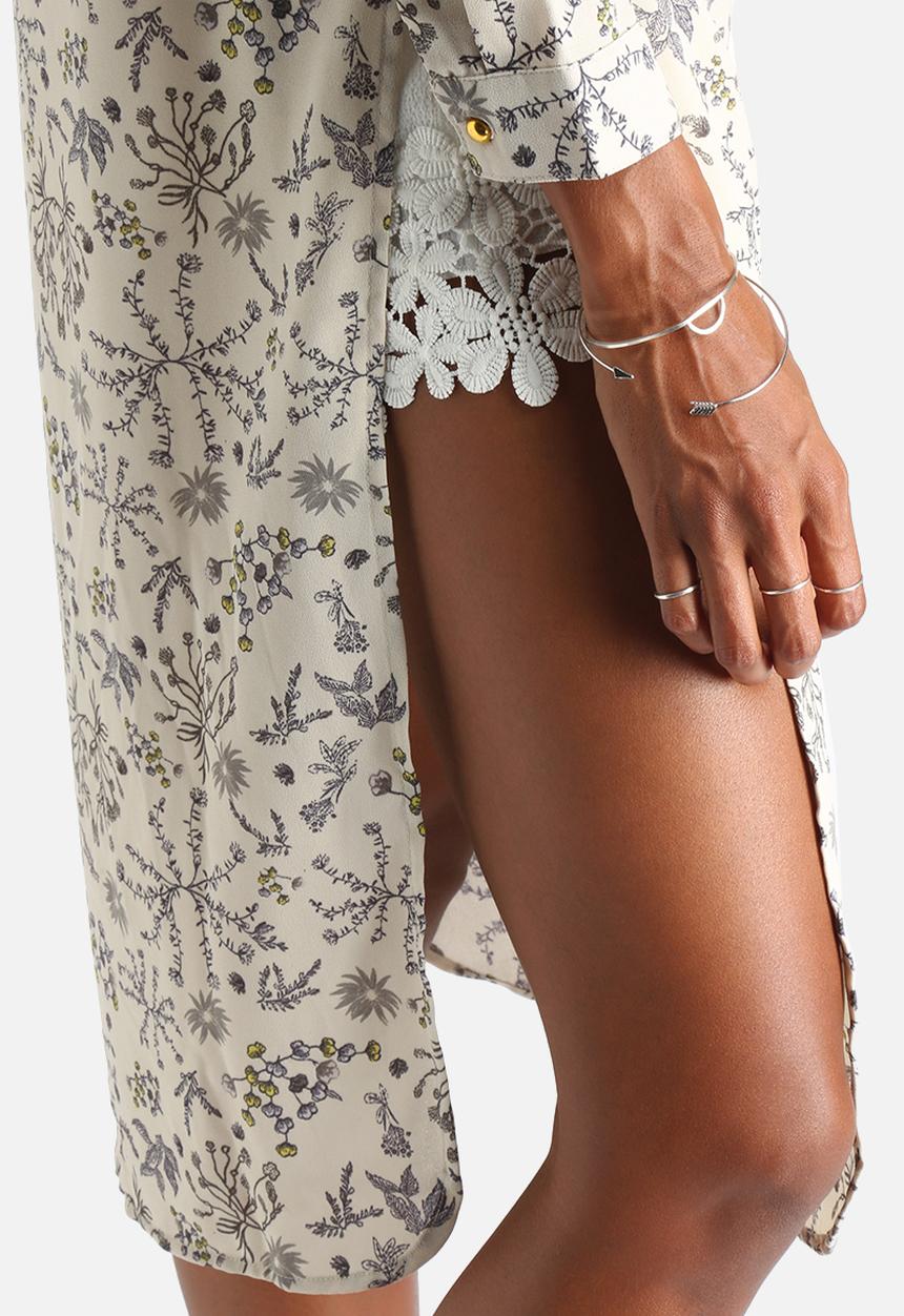 Vero Moda - Cecila Shirt